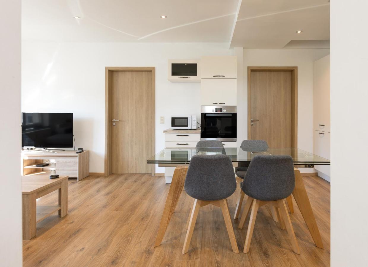 Appartement Avec Rooftop Au Centre De Malmedy Exterior foto